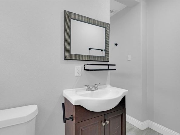 2013  Birdell Street , Fort Worth Texas 76105