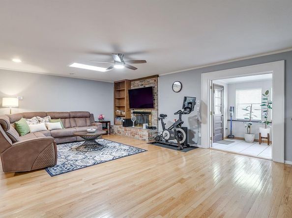 7408  Marlborough Drive W, Fort Worth Texas 76134