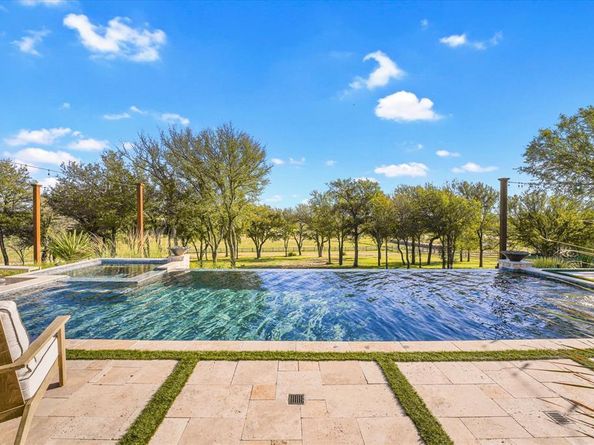 9334  Jim Christal Road , Denton Texas 76249