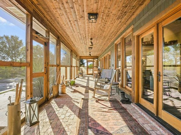 9334  Jim Christal Road , Denton Texas 76249