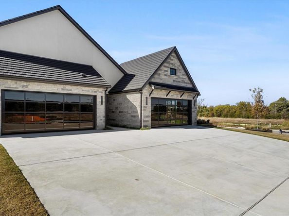 332  Longview Place , Heath Texas 75032