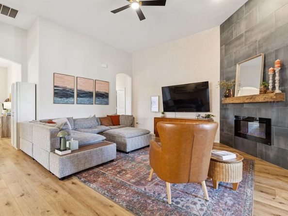 1326  White Water Lane , Rockwall Texas 75087