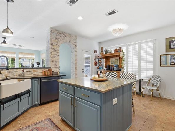 4621  Marguerite Lane , Fort Worth Texas 76123