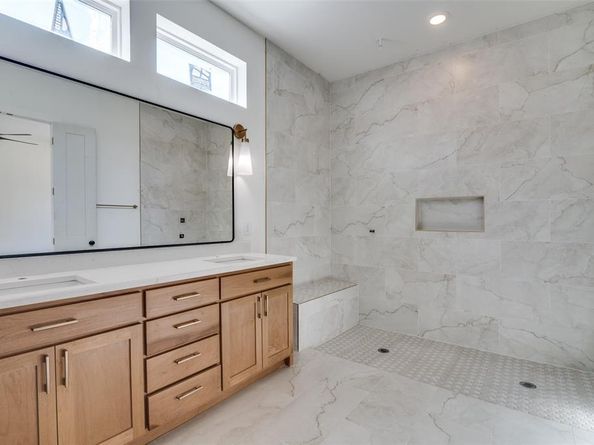 901  Sam Houston Street , Rockwall Texas 75087