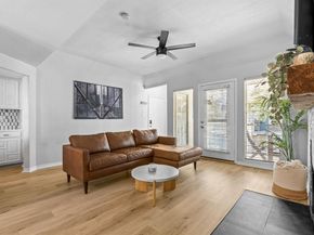 3105  San Jacinto Street  201, Dallas Texas 75204