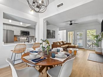 3105  San Jacinto Street 