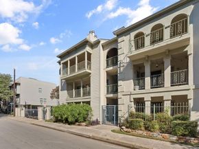 3105  San Jacinto Street  201, Dallas Texas 75204