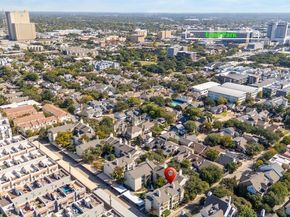 3105  San Jacinto Street  201, Dallas Texas 75204