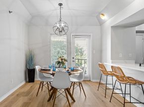 3105  San Jacinto Street  201, Dallas Texas 75204