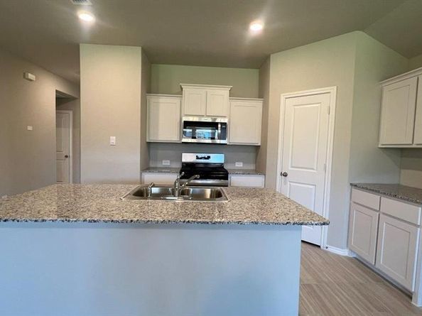 8501  COFFEE SPRINGS Drive , Fort Worth Texas 76131