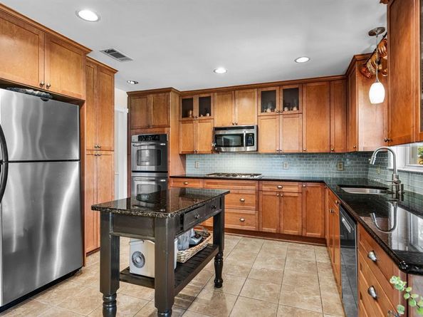 718  Westwood Drive , Richardson Texas 75080