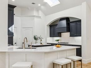 6156  Stapleford Circle , Dallas Texas 75252