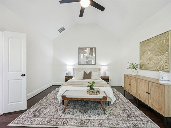 6156  Stapleford Circle , Dallas Texas 75252