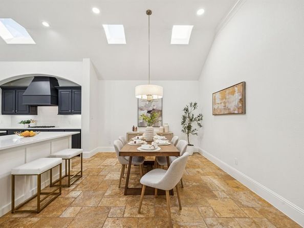 6156  Stapleford Circle , Dallas Texas 75252