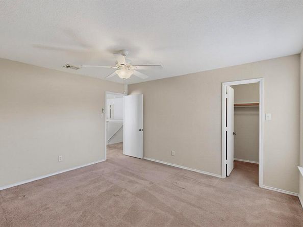 1868  Lynnwood Hills Drive , Fort Worth Texas 76112