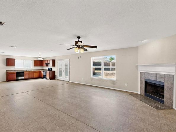 1868  Lynnwood Hills Drive , Fort Worth Texas 76112