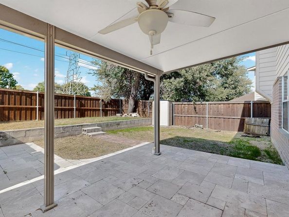 1868  Lynnwood Hills Drive , Fort Worth Texas 76112