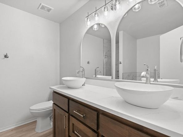 1129  Cottonwood Drive , Crowley Texas 76036