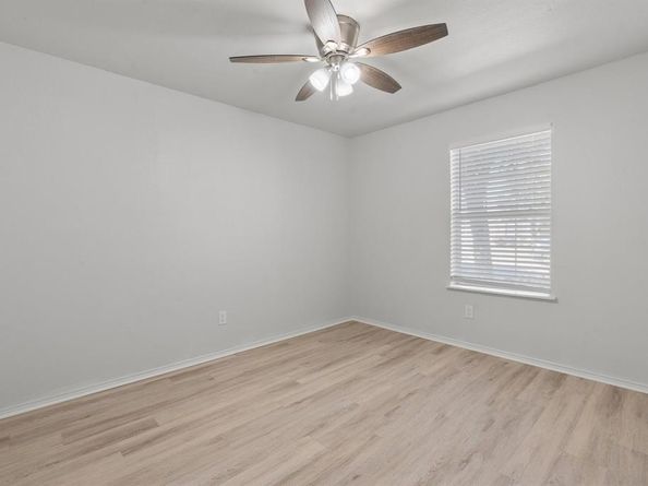 1129  Cottonwood Drive , Crowley Texas 76036