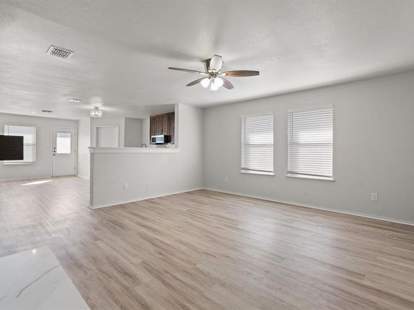 1129  Cottonwood Drive , Crowley Texas 76036
