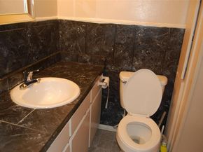 1808  Western Park Drive , Dallas Texas 75211