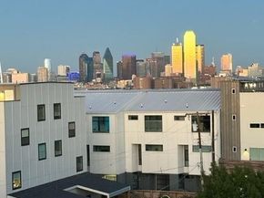 1021  Mobile Street , Dallas Texas 75208