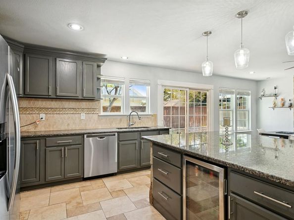 2102  Statler Drive , Carrollton Texas 75007