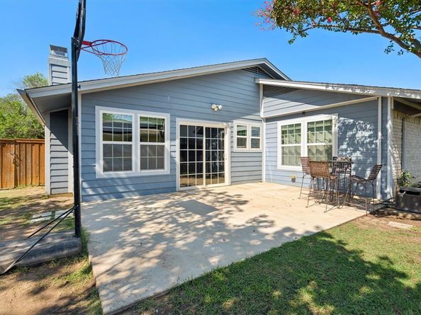 2102  Statler Drive , Carrollton Texas 75007