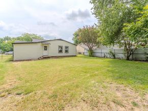 2817  Darby Drive , Dallas Texas 75227