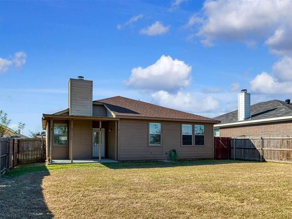 1021  Buffalo Springs Drive , Fort Worth Texas 76140