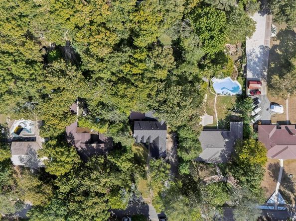 277  Creekwood Drive , Lancaster Texas 75146