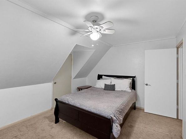 277  Creekwood Drive , Lancaster Texas 75146