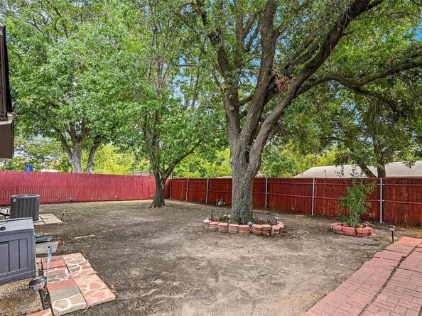 8120  Greenhollow Lane , Dallas Texas 75240