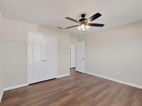 1004  Canyon Drive , Justin Texas 76247