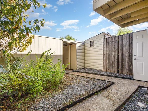 4140  Towngate Boulevard , Garland Texas 75041