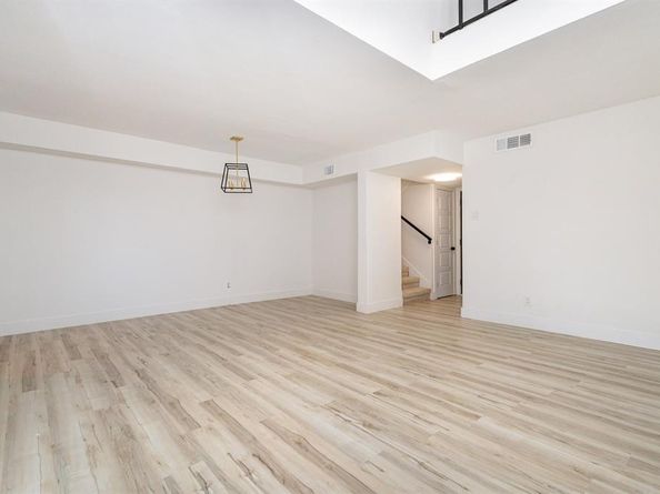 4140  Towngate Boulevard , Garland Texas 75041