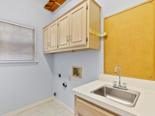 2816  Corby Drive , Plano Texas 75025