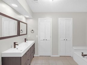5008  Hatherly Drive , Plano Texas 75023