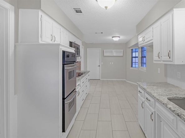 5008  Hatherly Drive , Plano Texas 75023