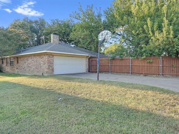 5008  Hatherly Drive , Plano Texas 75023