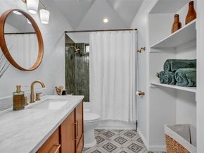 1375  Shores Circle , Rockwall Texas 75087