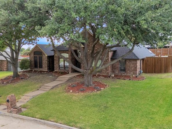 1375  Shores Circle , Rockwall Texas 75087