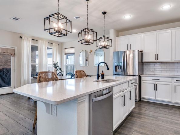 1426  Bellingham Lane , Garland Texas 75044