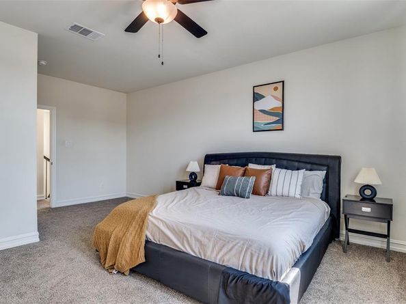 1426  Bellingham Lane , Garland Texas 75044