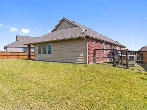 1113  Cropout Way , Fort Worth Texas 76052