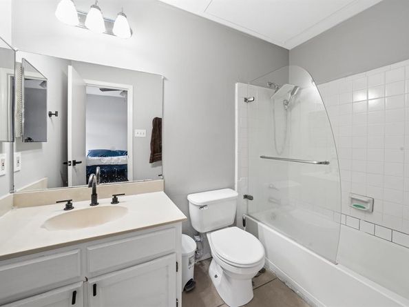 5616  Preston Oaks Road  909, Dallas Texas 75254