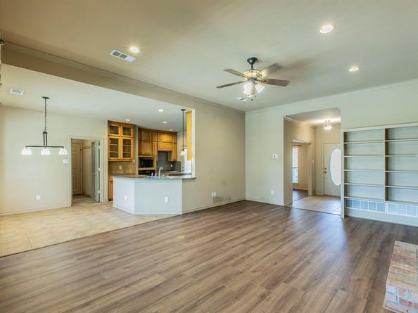 526  Preston Trail , Cedar Hill Texas 75104