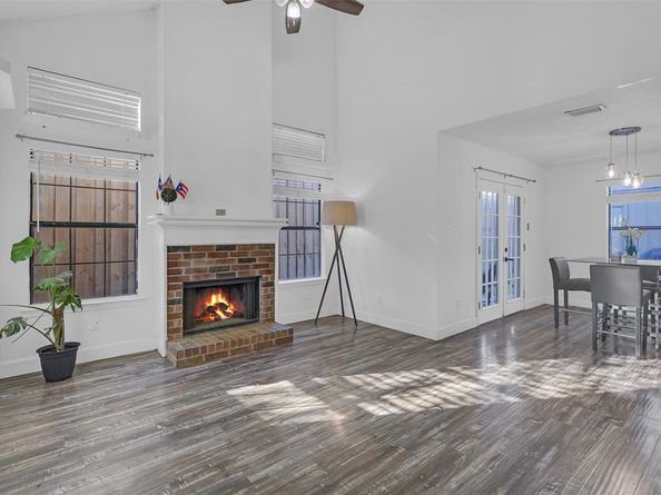 4937  Lomax Drive , Dallas Texas 75227