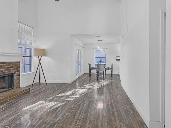 4937  Lomax Drive , Dallas Texas 75227