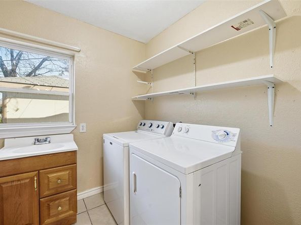 3100  Eastridge Drive , Haltom City Texas 76117